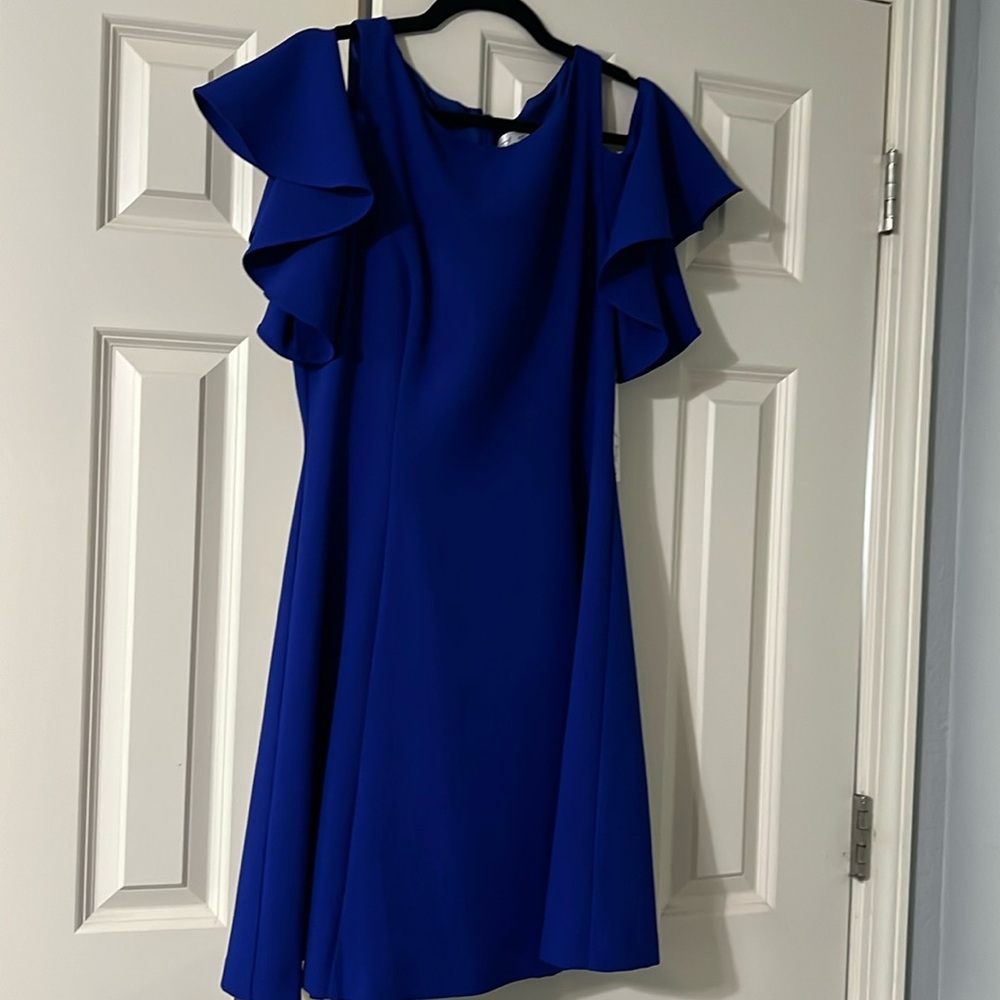 Brand new Eliza J cold shoulder dress